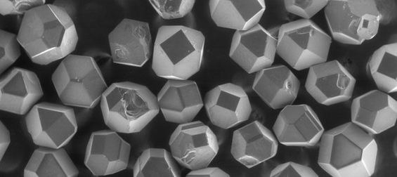 Ученые показали возможность использования «дефектных» алмазов в рентгеновской оптике
